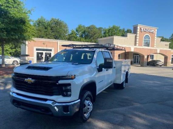 CHEVROLET SILVERADO HD 2024 1GB4WRE76RF262274 image